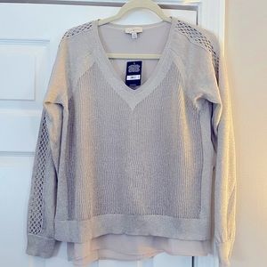Beautiful Lucky Brand sliver top